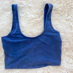 Free movement crop top